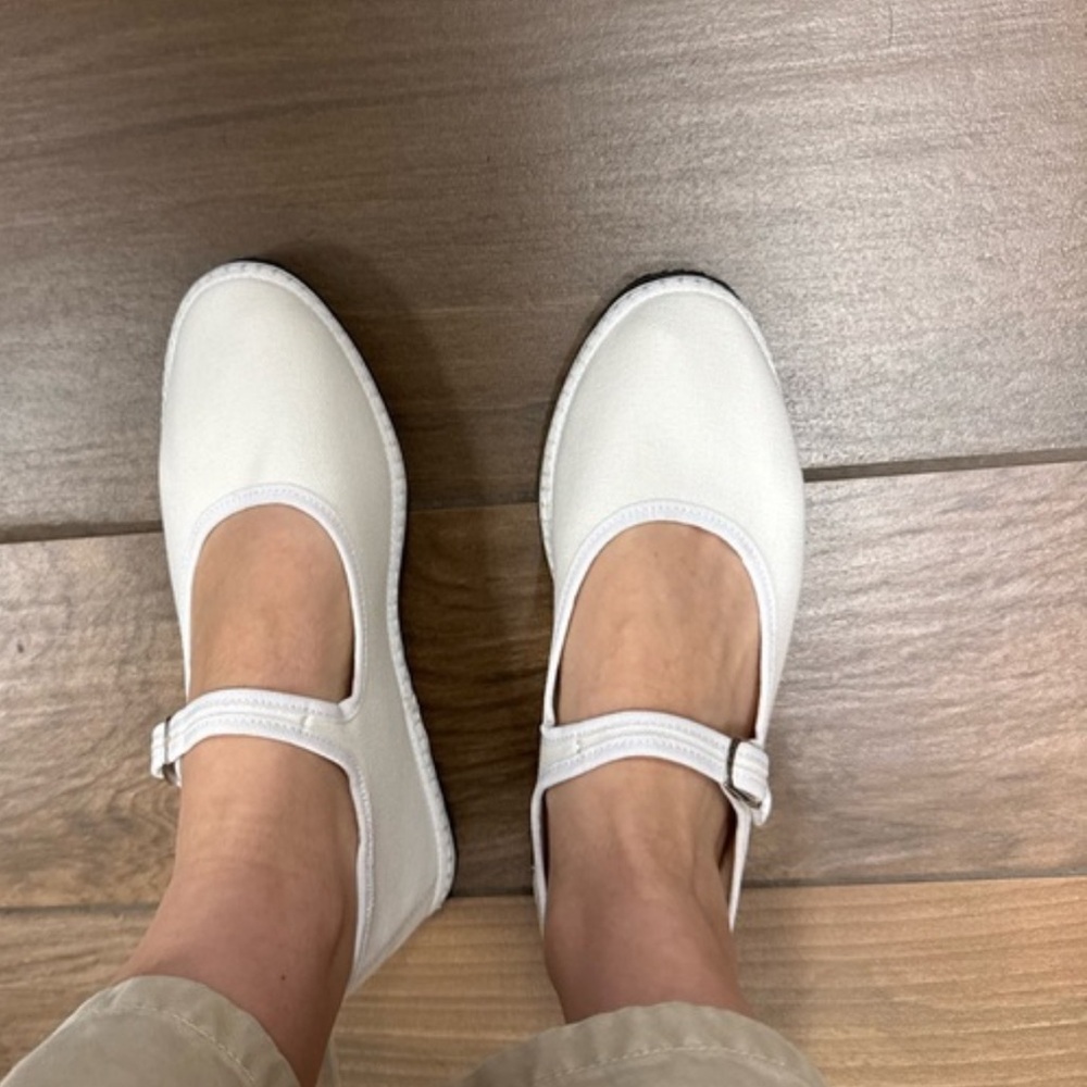 Vibi Venezia Ivory Mary Jane flats - Picture 6 of 6